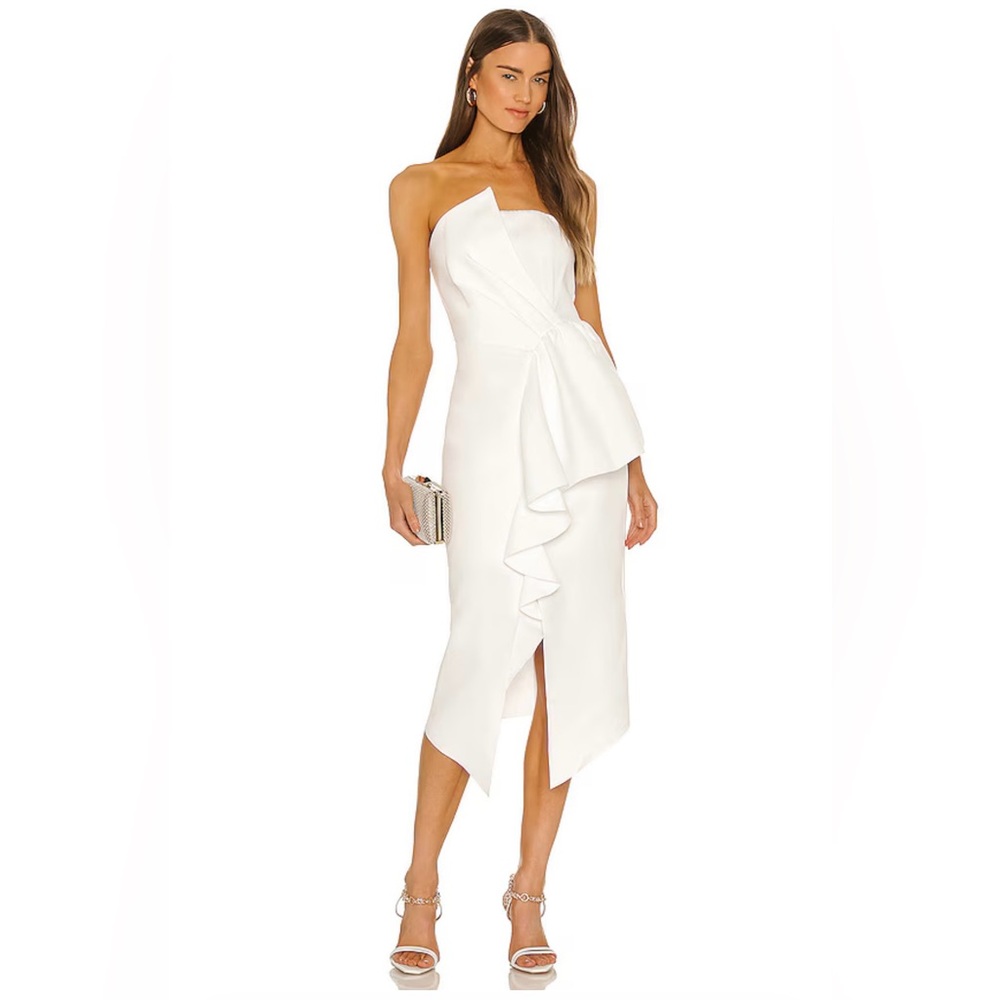 Elegant White Strapless Dress